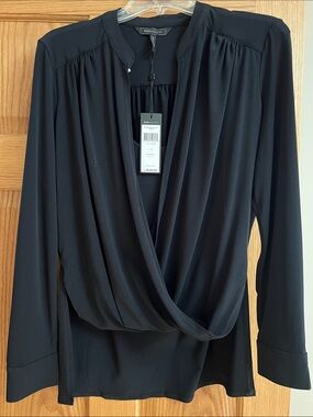 BCBGMAXAZRIA NEW long sleeves top